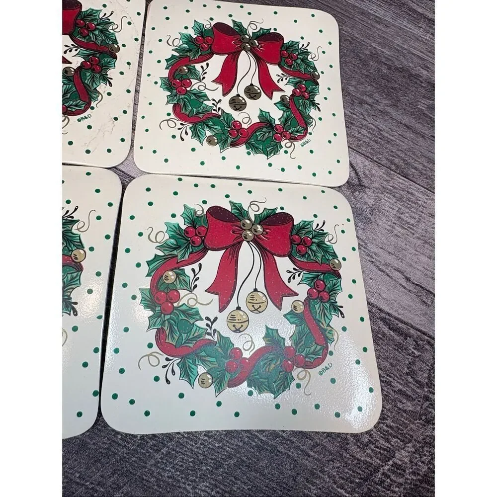 Vintage Christmas Coaster Set of 4 – Holly Wreath & Red Bow Design – Holiday Dri